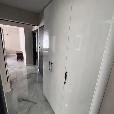Apartamento Sehirin Kalbinde Butun Avmler 3dk Tasarim Ev *