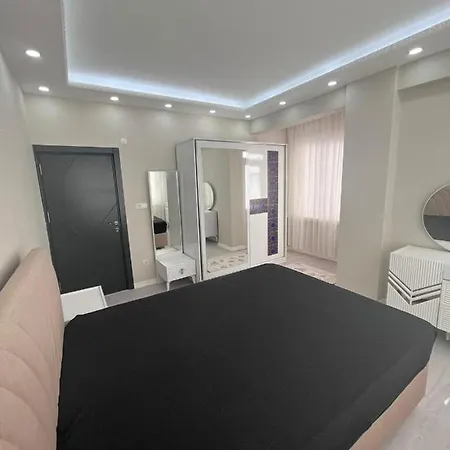 Sehirin Kalbinde Butun Avmler 3dk Tasarim Ev Apartamento Estambul