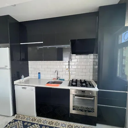 Sehirin Kalbinde Butun Avmler 3dk Tasarim Ev Apartmán *